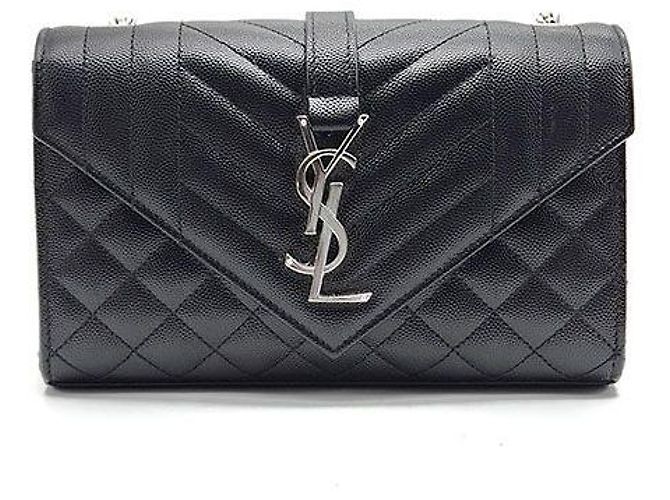 Autre Marque Borsa a tracolla Monogram Envelope Chain Small