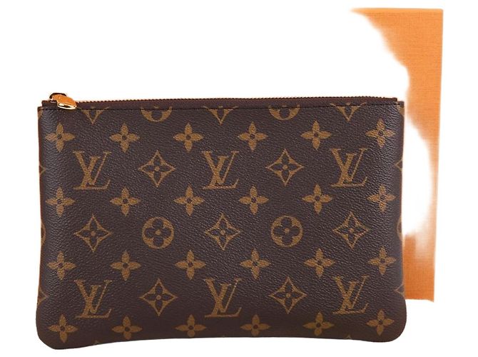 Louis Vuitton Monogram Key Pouch M