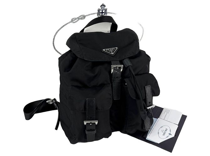Prada kleiner Rucksack Schwarz