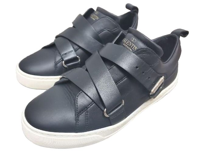 Valentino Baskets Rockstud Velcro