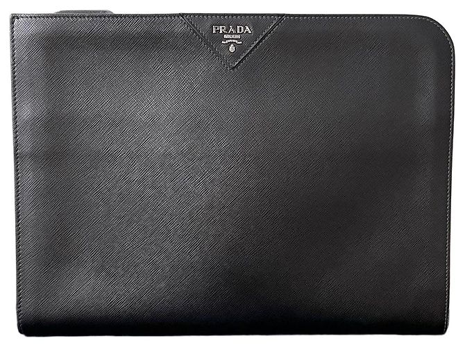 Prada Pochette Saffiano Black