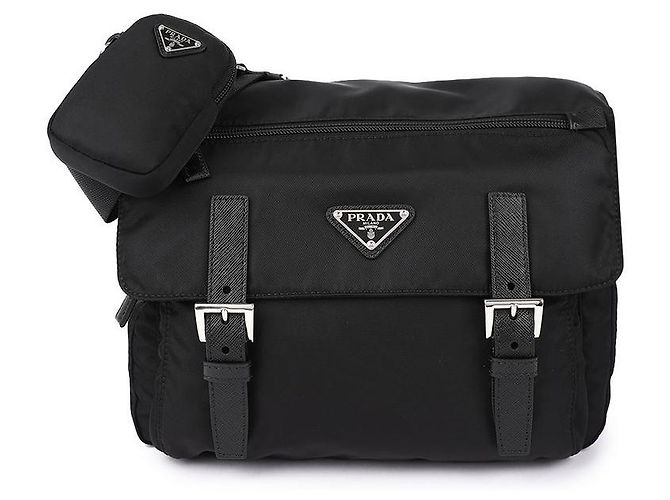 Borsa a tracolla Prada in nylon nero