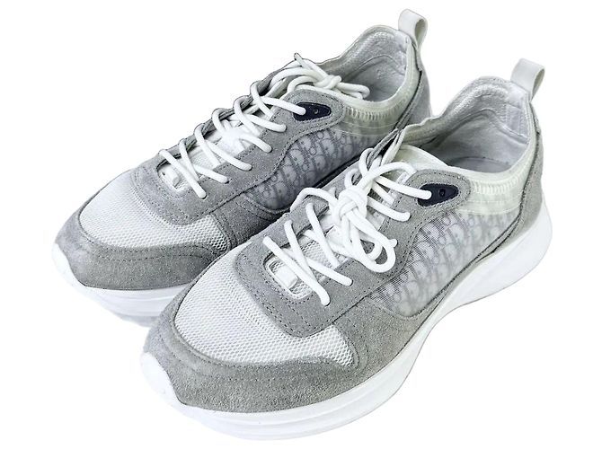 Dior Baskets Runner en daim gris