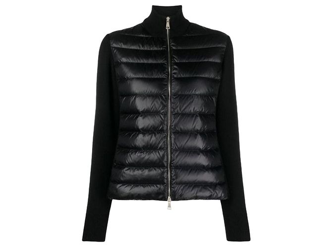 Moncler Gesteppter Cardigan mit Logo-Patch