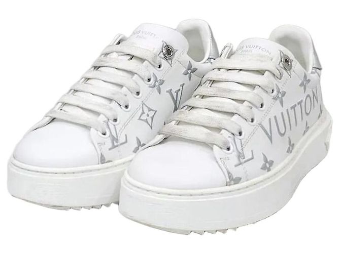 Louis Vuitton Sneakers Timeout Monogram Silver