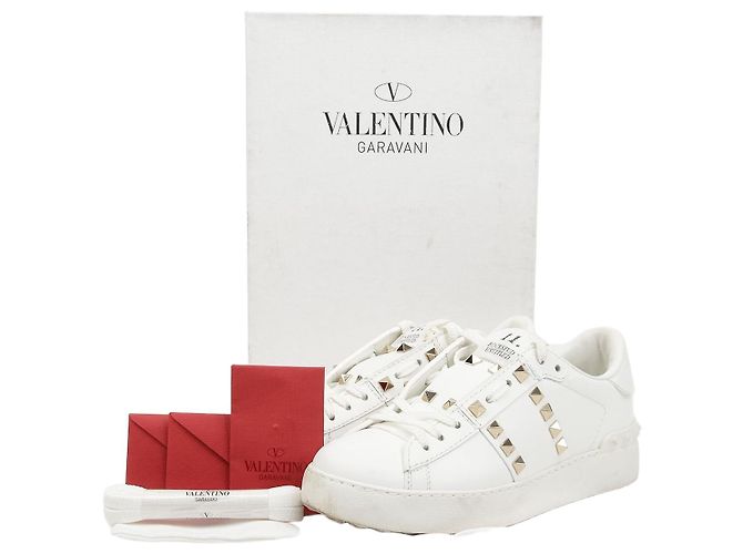 Valentino Baskets Rockstud Untitled