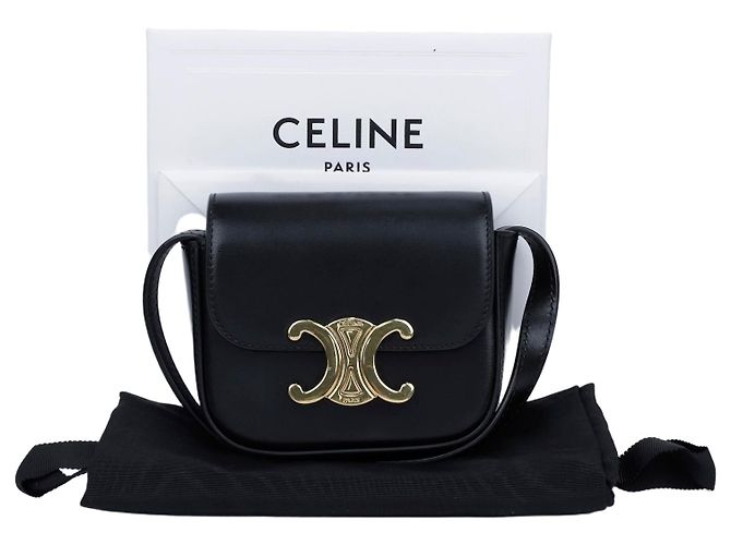 Céline Mini Cloud em couro de bezerro brilhante preto