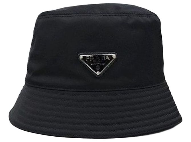 Prada Bob avec logo triangle noir