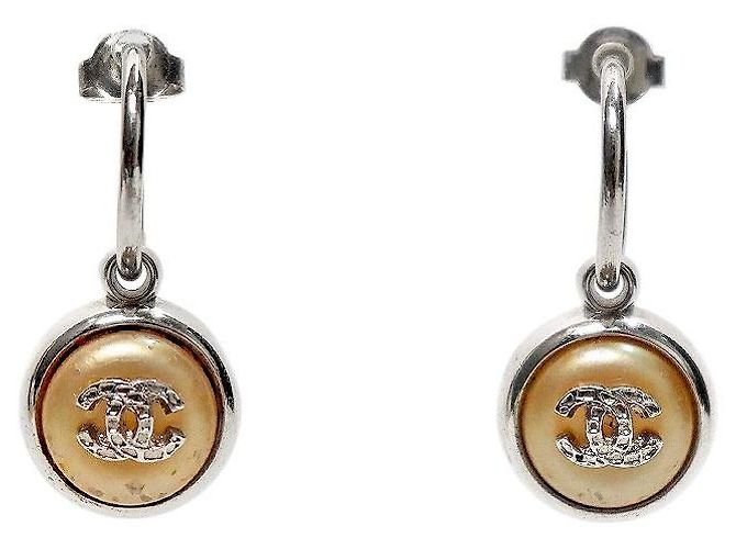 Chanel Orecchini Round CC Silver
