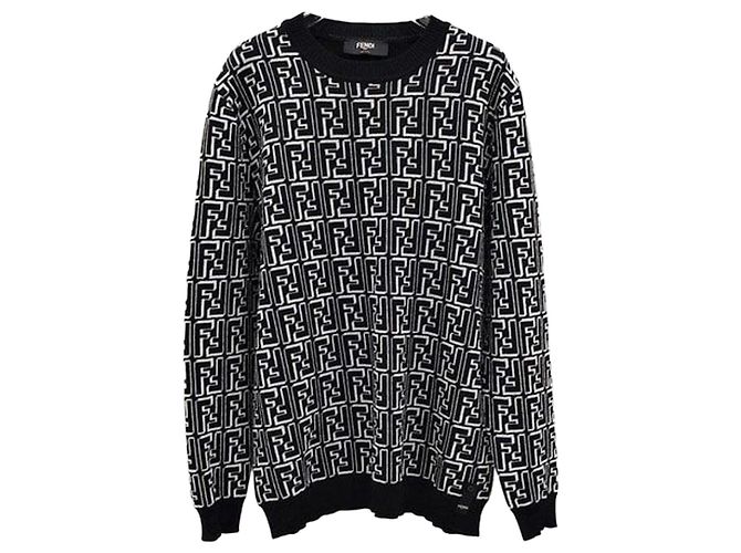 Fendi Round Wool Knit Black