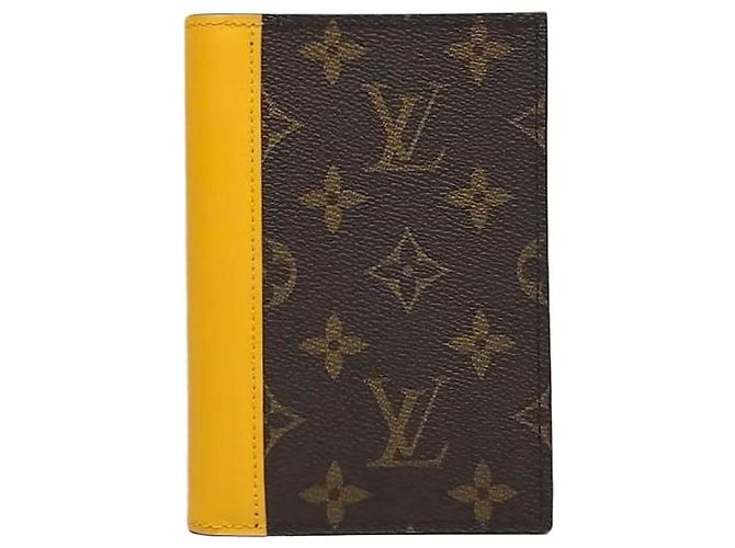 Louis Vuitton Funda para pasaporte Monogram Macassar