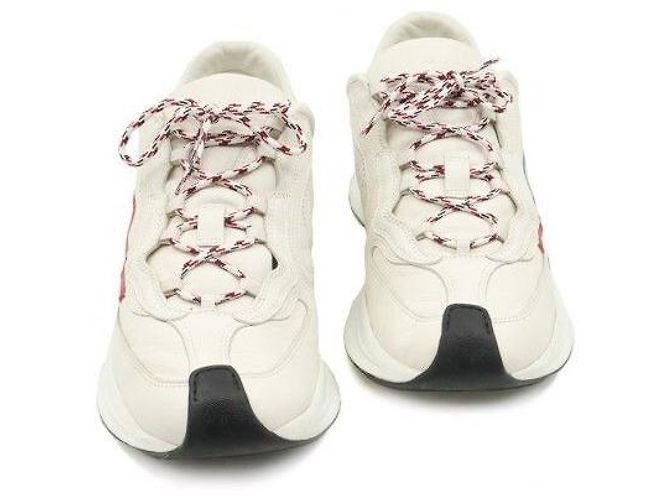 Gucci Baskets Interlocking Stripe Run pour hommes