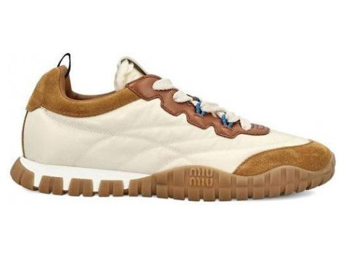 Miu Miu Sneaker aus technischem Gewebe und Wildleder