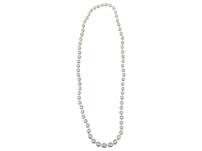 Colar longo Chanel de pérolas