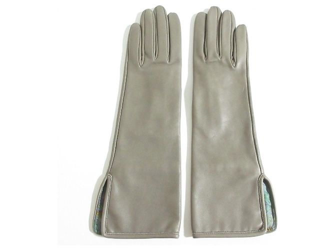 Hermès Luvas de pele de cordeiro Hermes