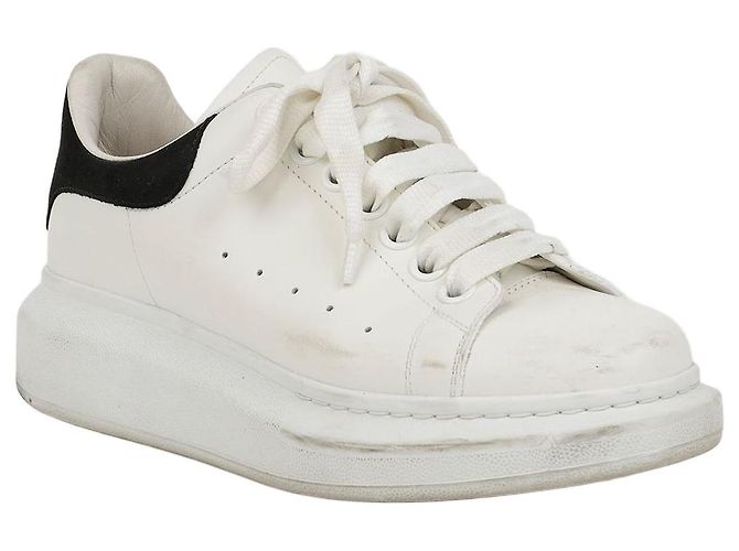 Alexander Mcqueen Baskets Oversole White Black Tab