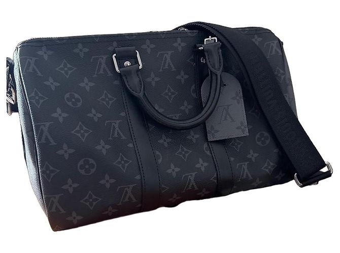 Louis Vuitton Keepall Bandouliere 35 Monogram Eclipse