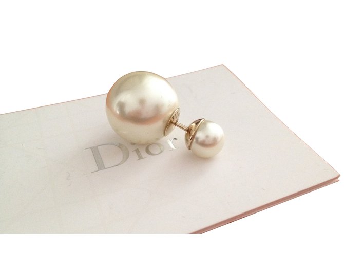 Christian Dior Earrings White Pearl Joli Closet
