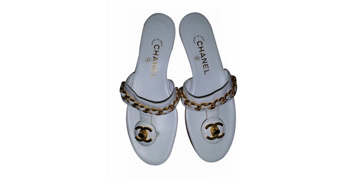 Chanel Sandals White Leather ref.21906