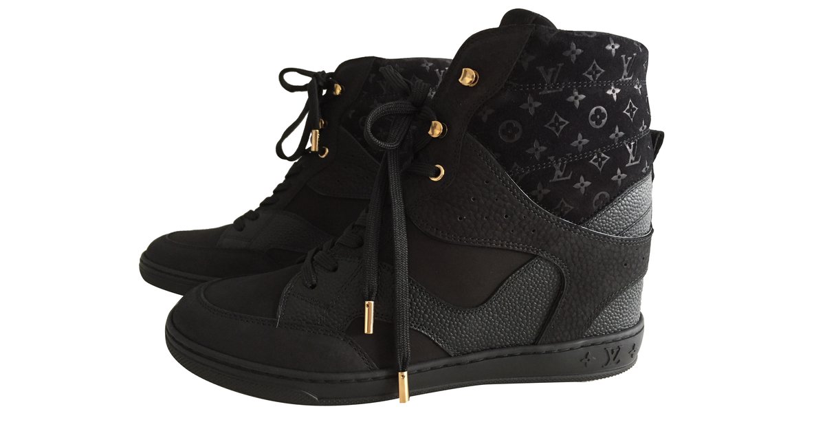 Sneaker Louis Vuitton Original Cliff Top Wedges Preto Feminino