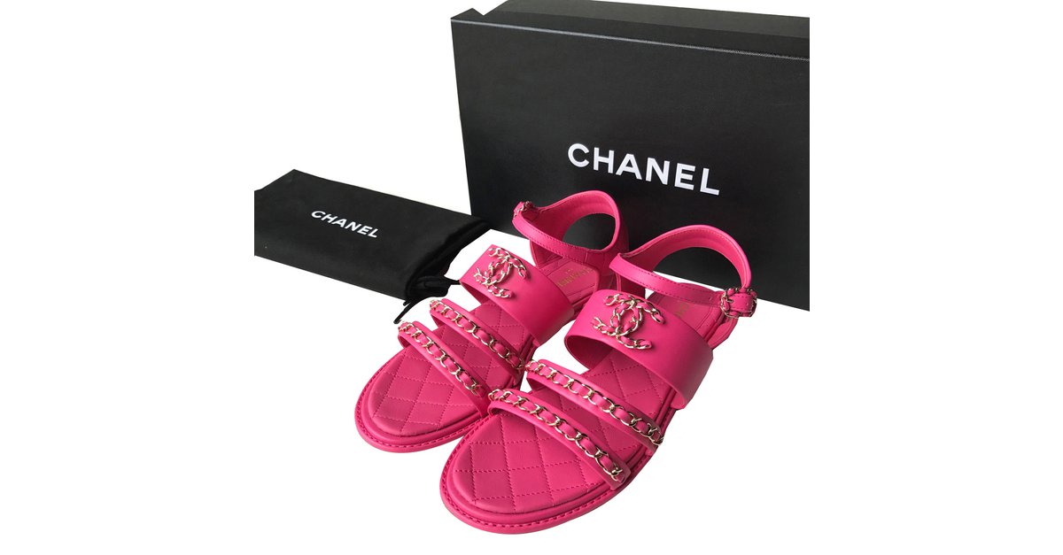 Chanel Sandals Pink Leather ref.36210 - Joli Closet