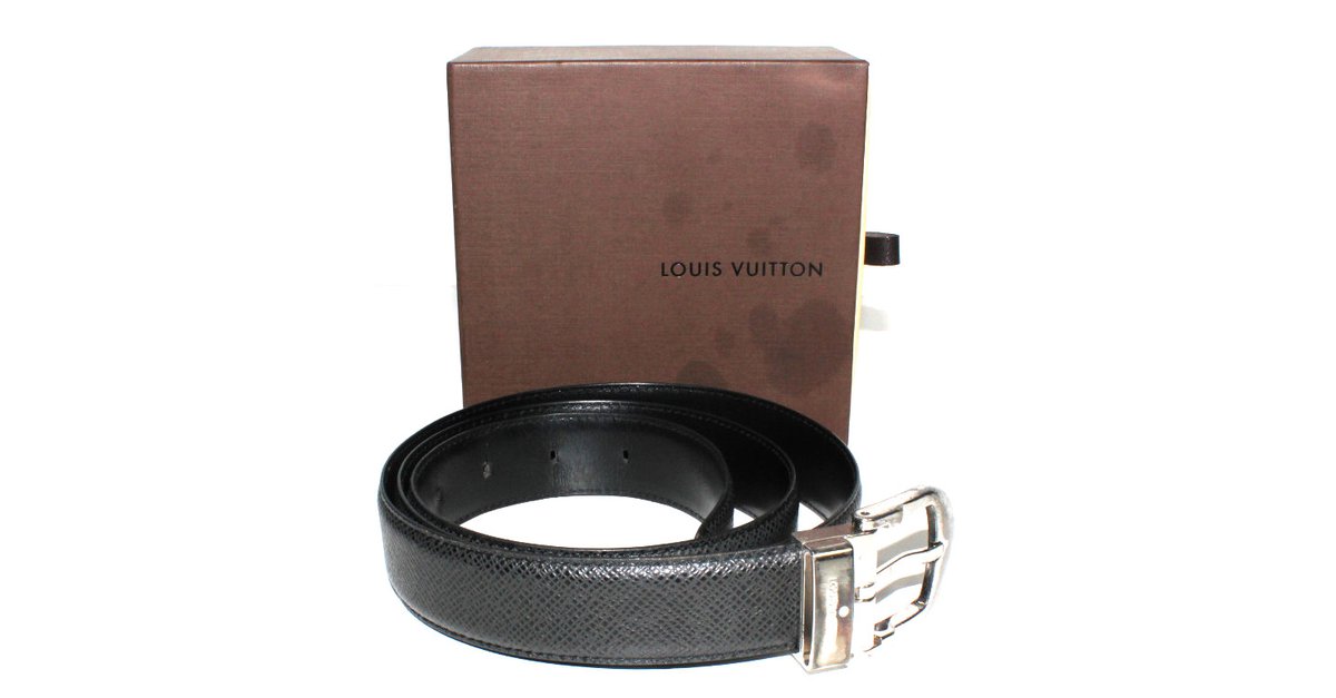 Cinturón Louis Vuitton Epi Cuero Negro Hombre