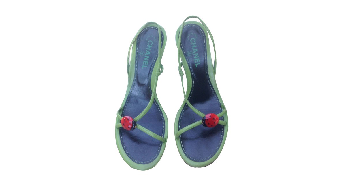 Chanel Ladybug Slingbacks Sandals Multiple colors Leather ref.43316 - Joli  Closet