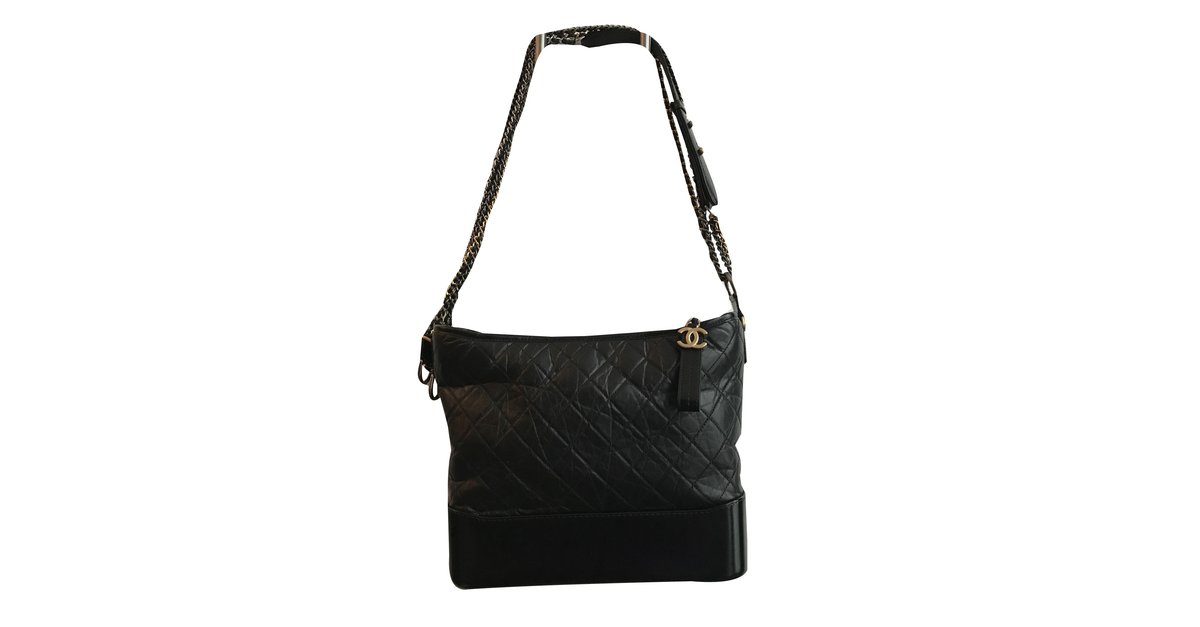 Chanel Large Gabrielle bag Black Leather ref.44364 - Joli Closet