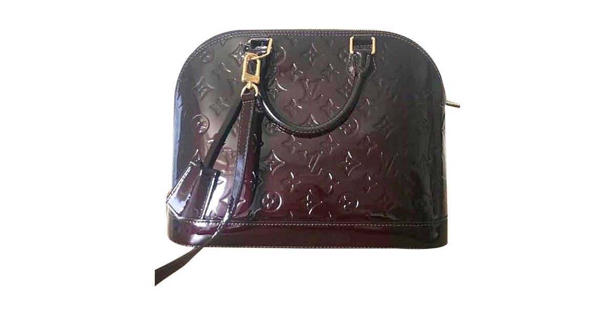 Louis Vuitton Alma pm Patent leather ref.45202 - Joli Closet