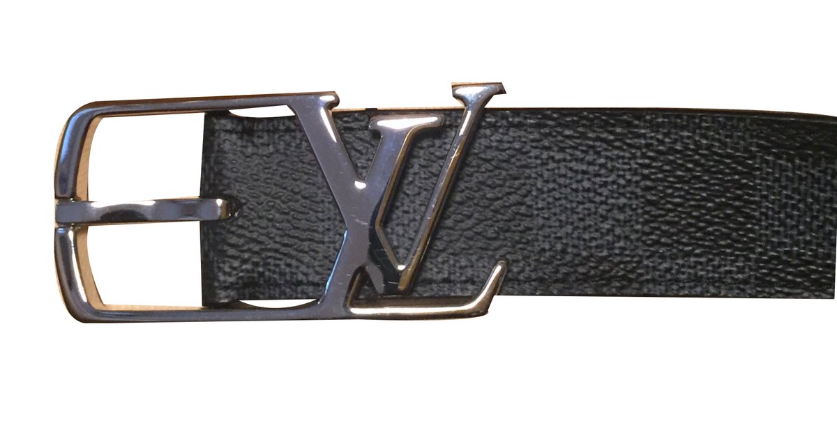 Louis Vuitton Belt new collection Black Leather ref.1031490 - Joli