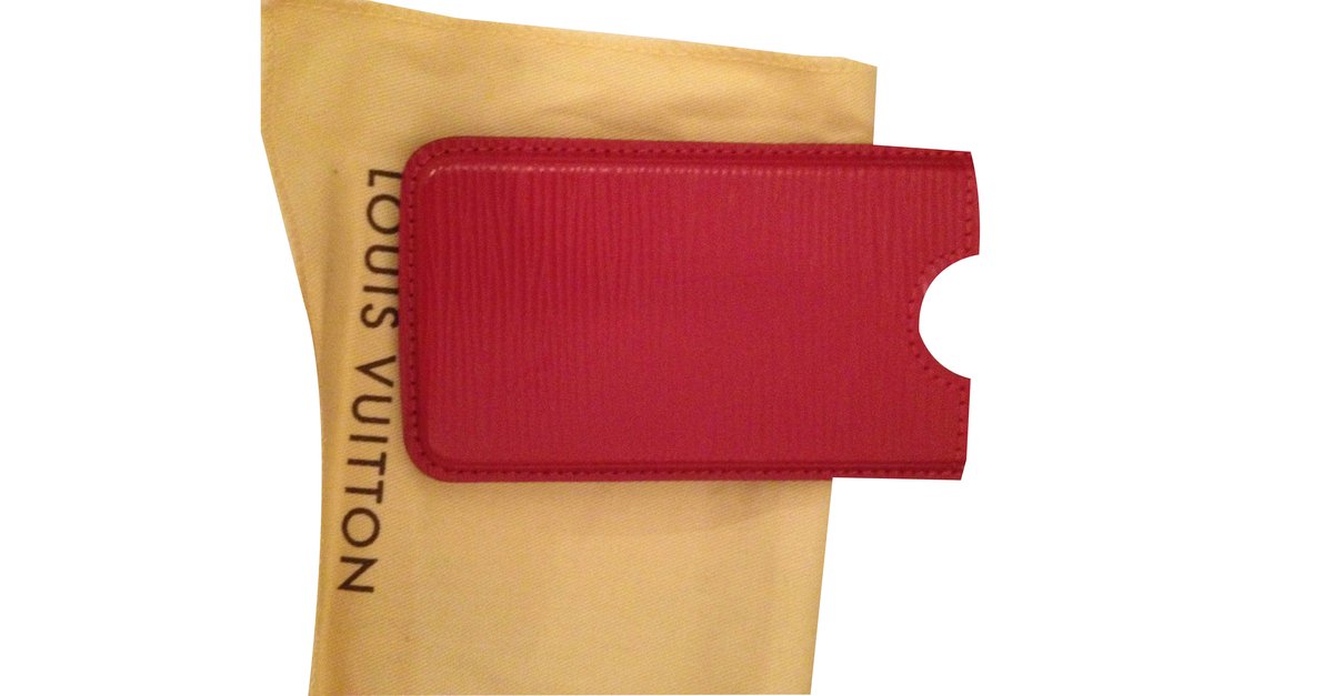 Afskedigelse bison røveri Louis Vuitton case for Iphone 4/4 S Red Leather ref.55191 - Joli Closet