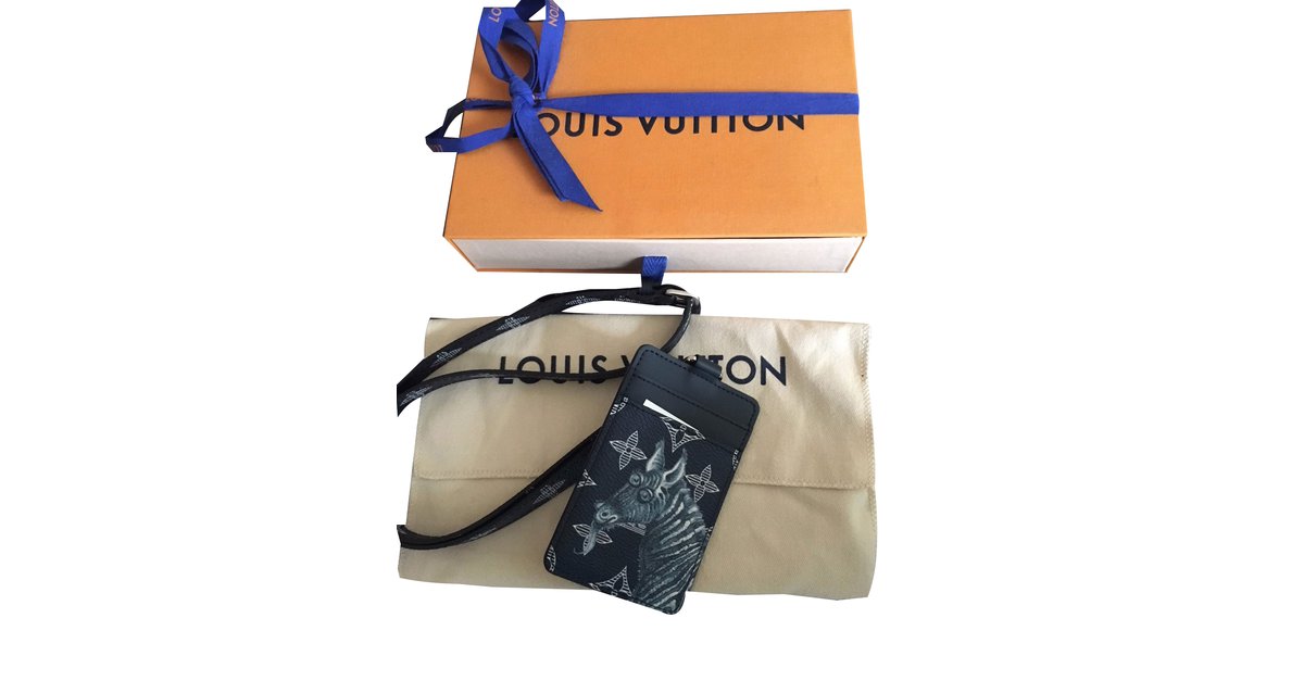 Authentic LOUIS VUITTON Chapman Porte Badge ID Card Holder Case