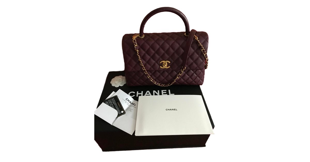 CHANEL Coco Handle Medium Bag Burgundy Caviar / Lizard / GOLD - New Dark  red Exotic leather ref.58069 - Joli Closet