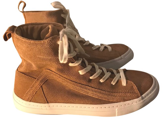 Zara Sneakers Beige Deerskin ref.58559 - Joli Closet
