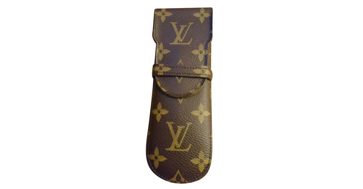 Louis-Vuitton-Monogram-etui-stylo-Pen-Case-Brown-M62990 – dct