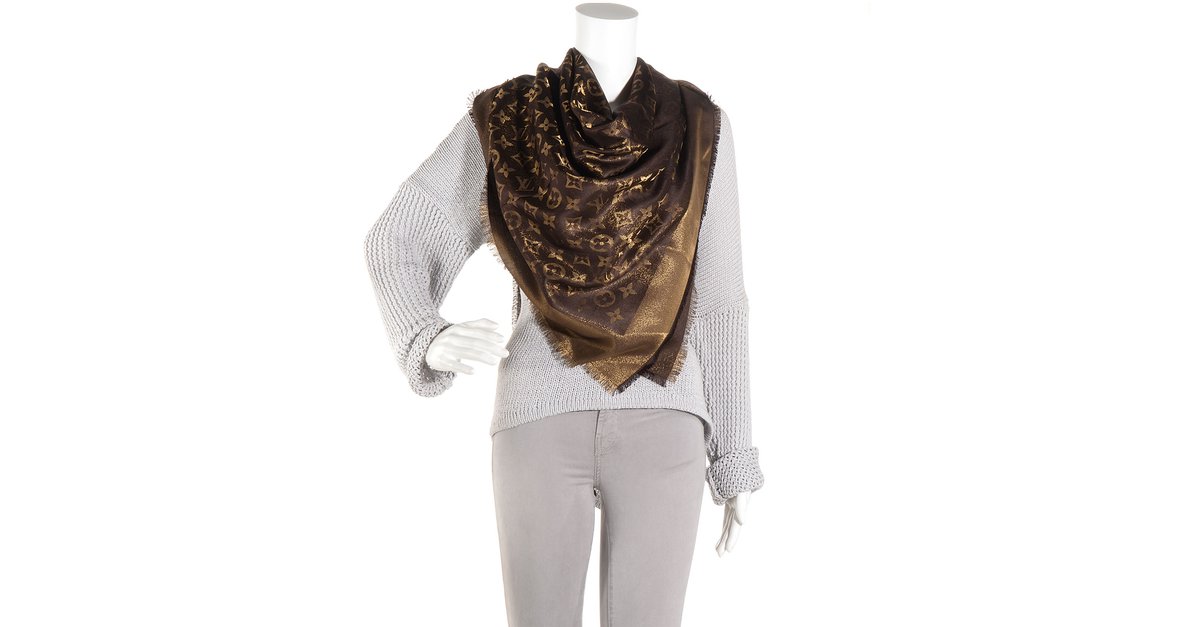Châle monogram shine silk scarf Louis Vuitton Brown in Silk - 21882818