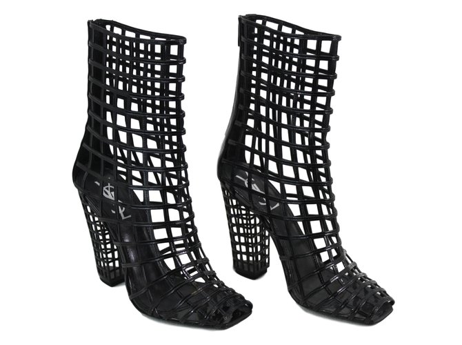 Yves Saint Laurent Cage shoes Cuir Noir ref.JC61872 (Vendu) - Joli