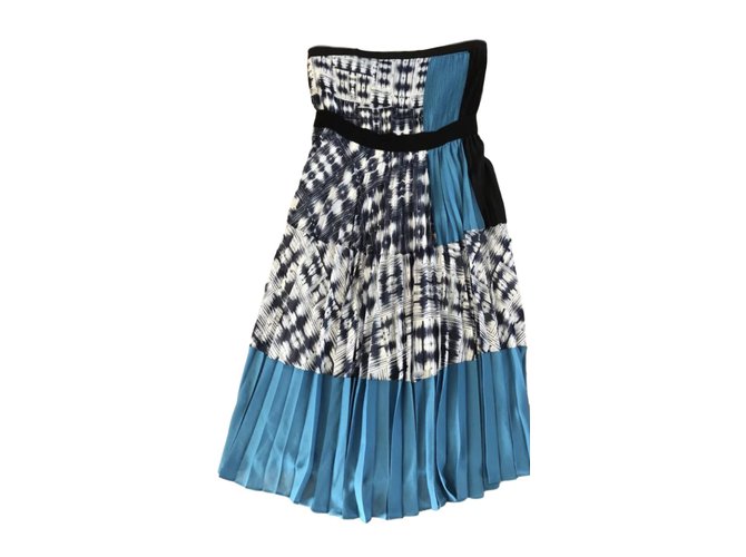 Ensemble haut et jupe bleu roi