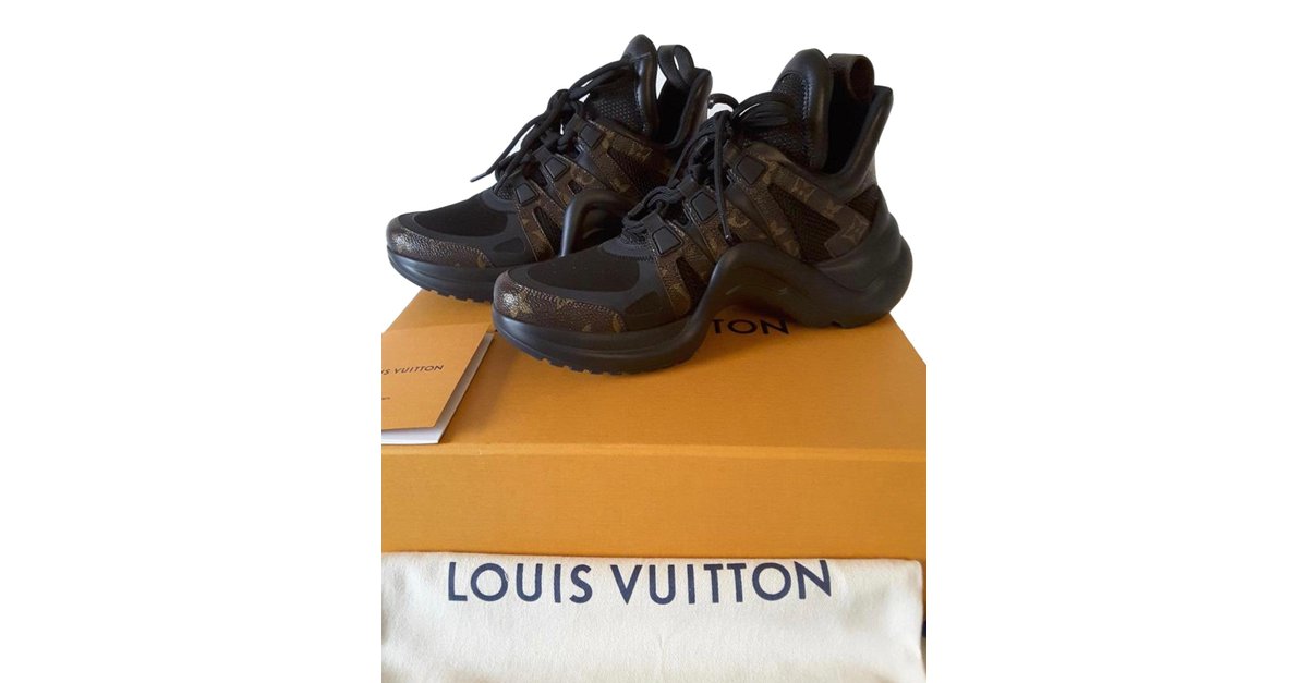 Louis Vuitton ARCHLIGHT monogram Brown ref.71940 - Joli Closet