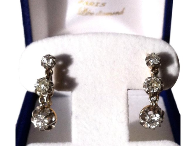 Boucles D'oreilles Pendantes Vintage Anciennes - Longueur Environ 5,4 Cm - Occasion En Bon état Général