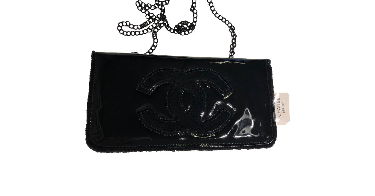 CHANEL Beauty VIP Gift New Makeup Bag Pouch Clutch India