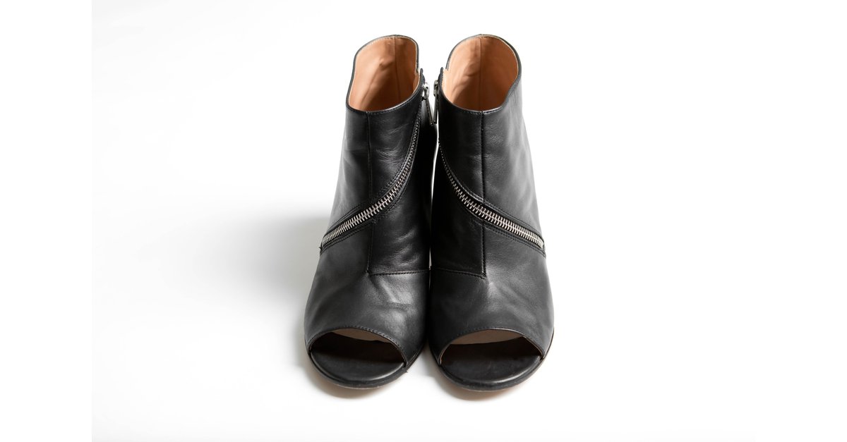 Maison Martin Margiela zip detail open toe ankle boots Black Leather  ref.76174 - Joli Closet