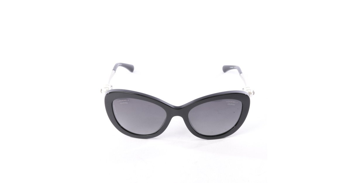 Chanel Sunglasses 5340-H Black Plastic ref.76601 - Joli Closet