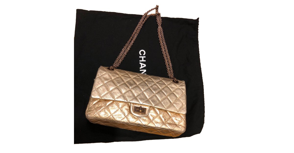2.55 Chanel 2-55 money Silvery Golden Leather ref.269443 - Joli Closet