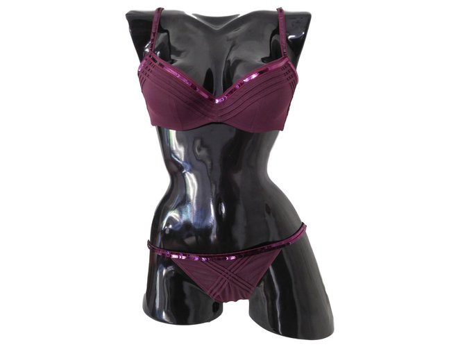 CHANTAL THOMASS STRING TAILLE 42 MODELE AUX PAYS DES DELICES 64% SOIE REF 0059