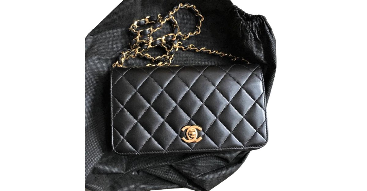 Chanel Vintage Wallet on Chain Black Leather ref.88979