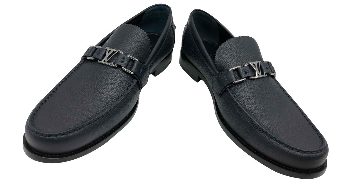 Louis Vuitton Men's Dark Blue Matte Leather Oxfords Moccasins Lace Up Shoes  8 ref.1007212 - Joli Closet