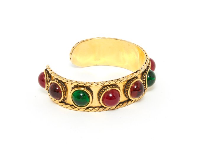 Chanel GREEN RED GLASS BRACELET Golden Metal Joli Closet