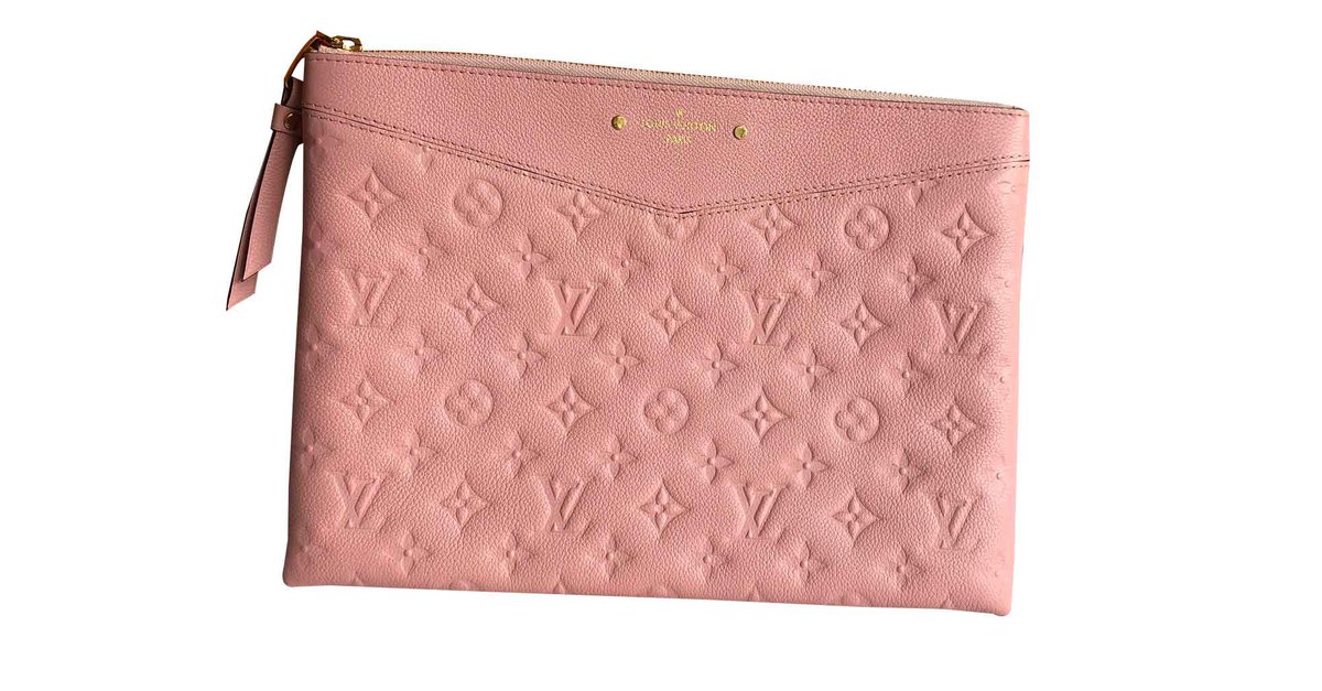 Louis Vuitton Pochette Cle NM Pink Leather ref.178014 - Joli Closet