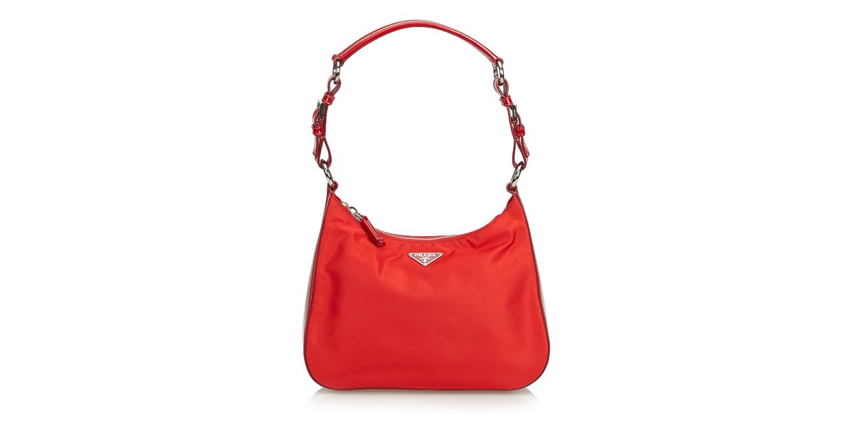 Prada Red Nylon Handbag ref.719202 - Joli Closet